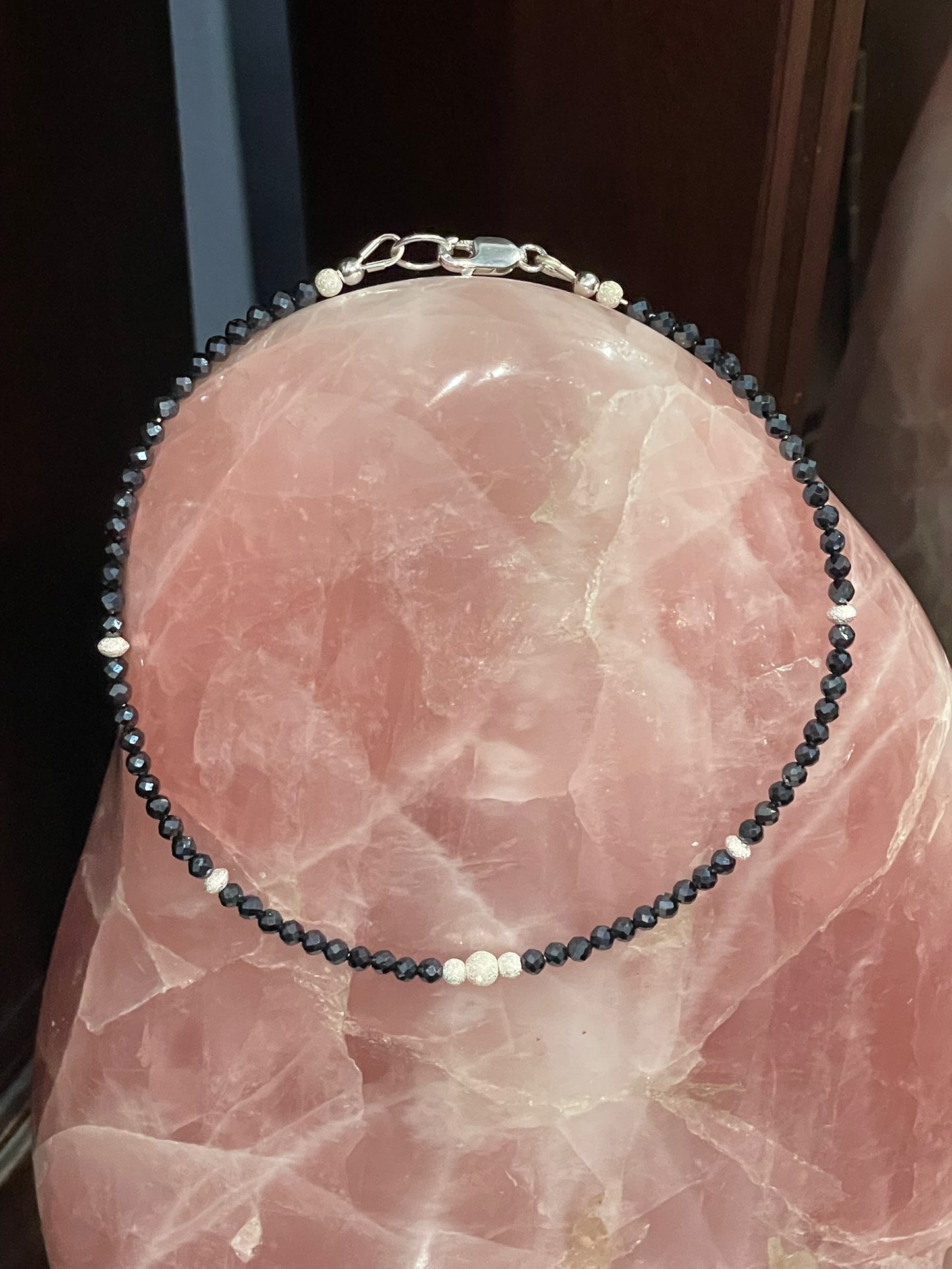 Black spinel anklet